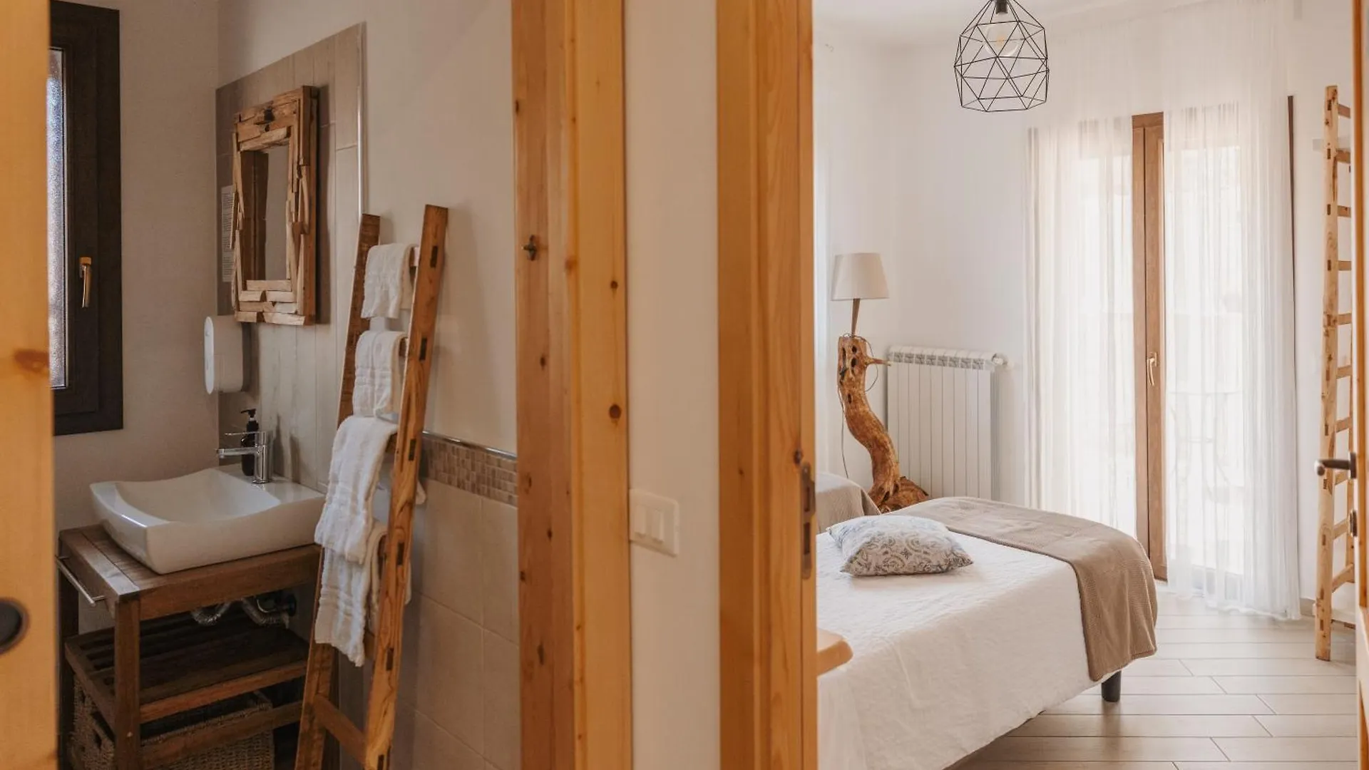 فندق La Casa Di Pinocchio إينّا