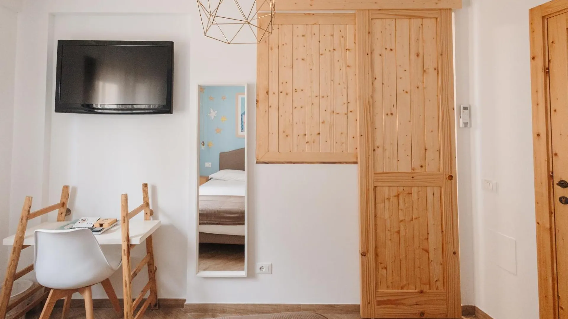 فندق La Casa Di Pinocchio إينّا